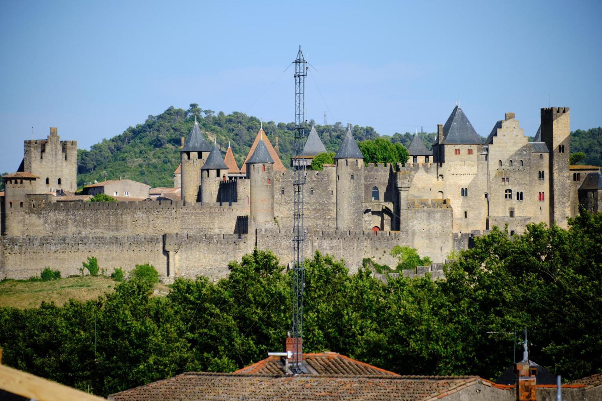 Mon Toit Carcassonnais •Hypercentre •Terrasse •Vue Apartment Carcassonne Exterior foto